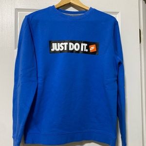 Nike M sweatshirt
